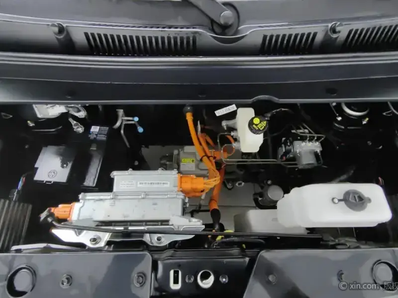 2025 Wuling Wuling Zhiguang NEV с пробегом 6 800 км