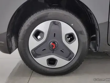 2025 Wuling Wuling Zhiguang NEV с пробегом 6 800 км