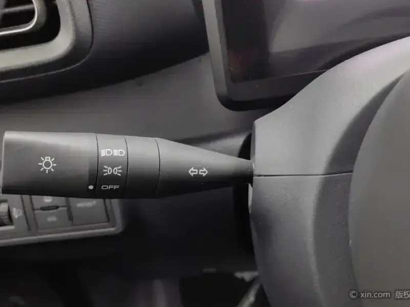 2025 Wuling Wuling Zhiguang NEV с пробегом 6 800 км