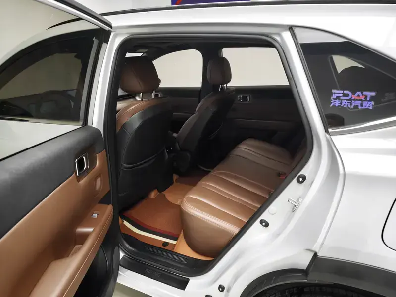 2024 Wuling Wuling Xingguang S с пробегом 12 900 км