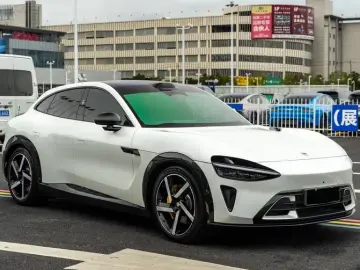 2025 Xiaomi Xiaomi SUV с пробегом 33 000 км