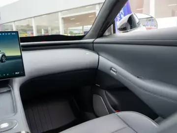 2025 Xiaomi Xiaomi SUV с пробегом 33 000 км