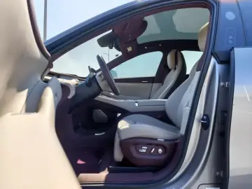 2025 Xiaomi Xiaomi SUV с пробегом 7 500 км