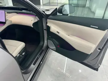 2025 Xiaomi Xiaomi SUV с пробегом 3 000 км