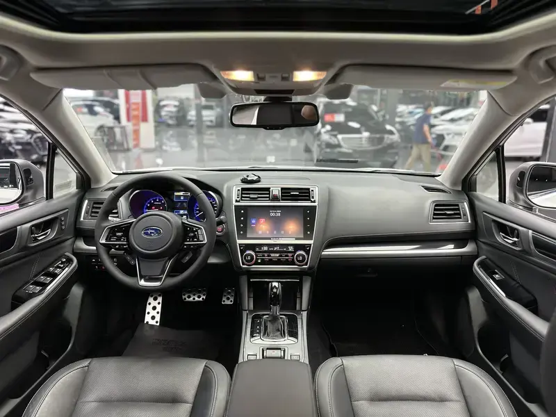 2020 Subaru Legacy с пробегом 31 000 км