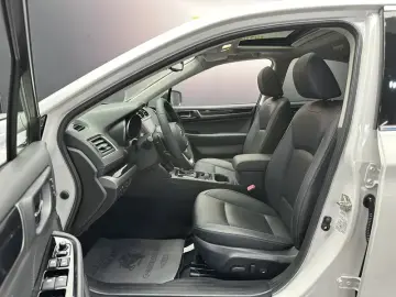 2020 Subaru Legacy с пробегом 31 000 км