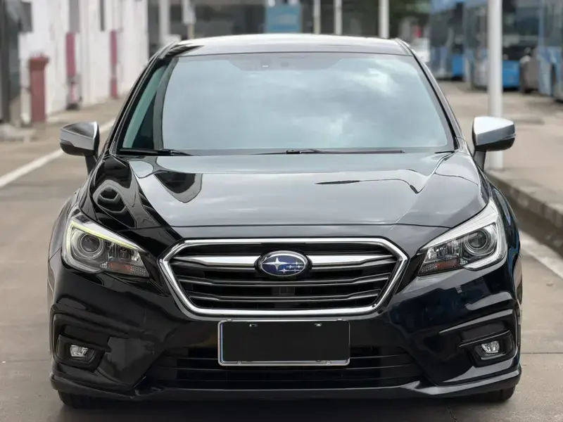 2020 Subaru Legacy с пробегом 90 000 км