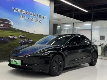 2023 Tesla Model 3 с пробегом 41 000 км