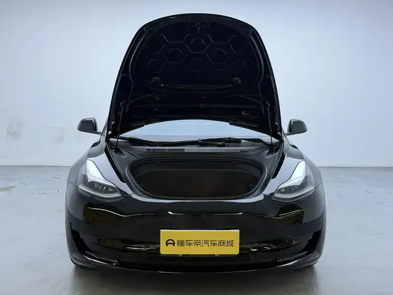 2021 Tesla Model 3 с пробегом 69 200 км