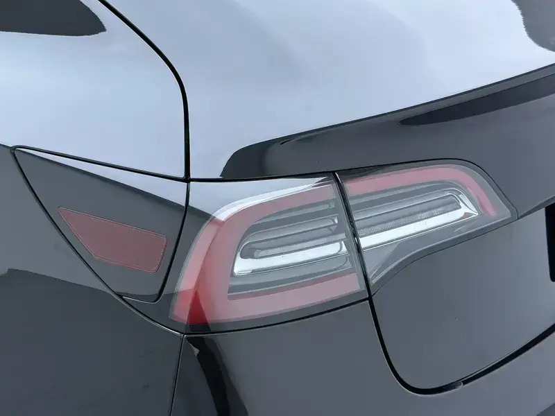 2021 Tesla Model 3 с пробегом 69 200 км
