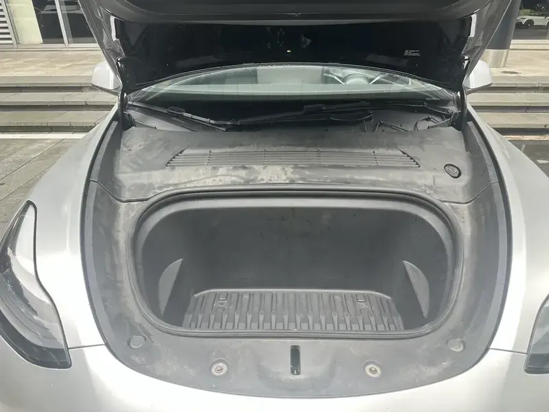 2021 Tesla Model Y с пробегом 62 000 км