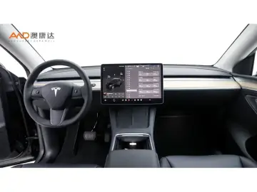 2022 Tesla Model Y с пробегом 41 900 км