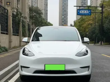 2021 Tesla Model Y с пробегом 68 000 км