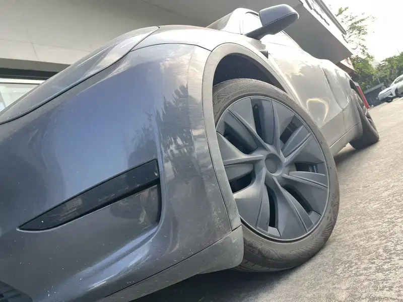 2024 Tesla Model Y с пробегом 52 000 км