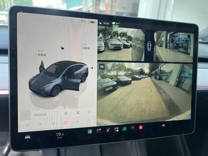 2024 Tesla Model Y с пробегом 52 000 км