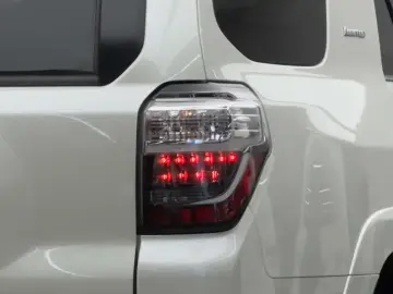 2020 Toyota 4Runner с пробегом 34 300 км
