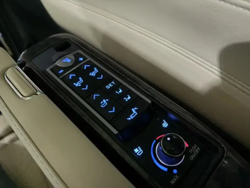 2021 Toyota Alphard с пробегом 261 000 км