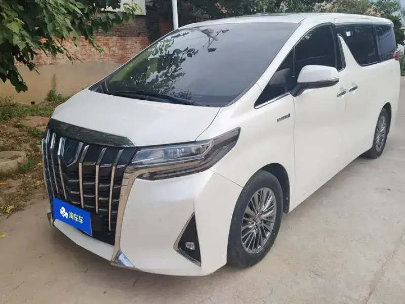 2020 Toyota Alphard с пробегом 116 000 км
