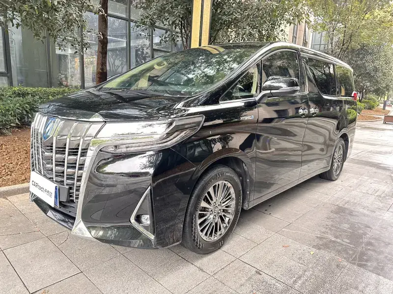 2021 Toyota Alphard с пробегом 169 000 км