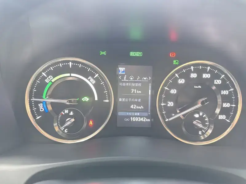 2021 Toyota Alphard с пробегом 169 000 км