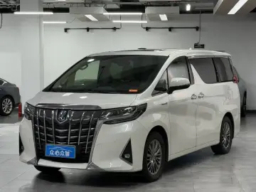 2021 Toyota Alphard с пробегом 95 000 км