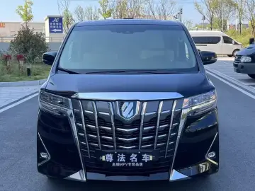 2021 Toyota Alphard с пробегом 108 000 км