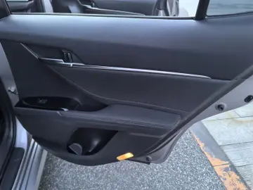 2021 Toyota Camry с пробегом 111 000 км