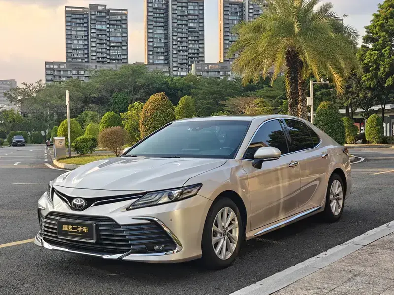 2023 Toyota Camry с пробегом 74 000 км