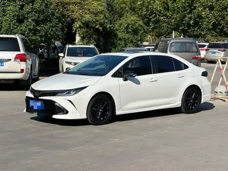 2021 Toyota Corolla с пробегом 33 000 км