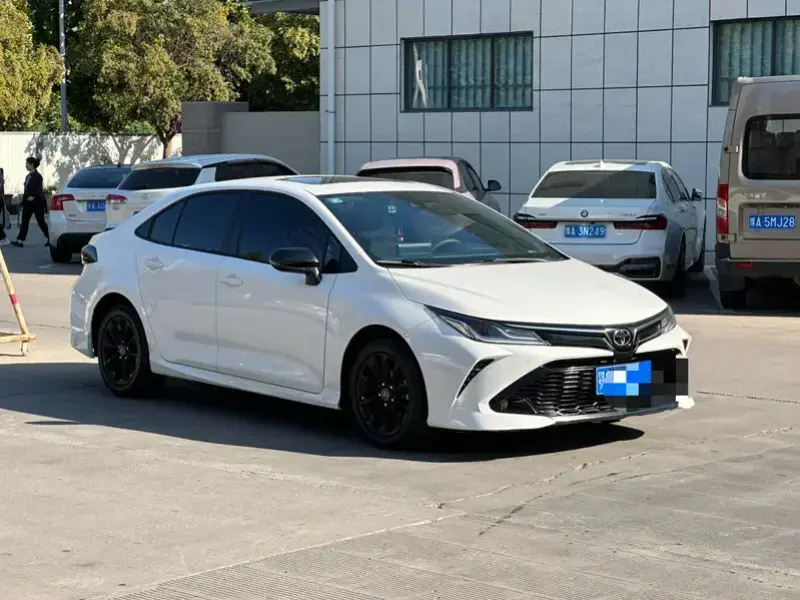 2021 Toyota Corolla с пробегом 33 000 км