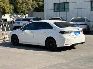2021 Toyota Corolla с пробегом 33 000 км