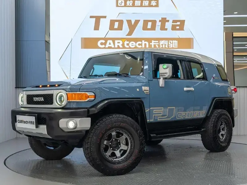 2019 Toyota FJ Cruiser с пробегом 144 800 км