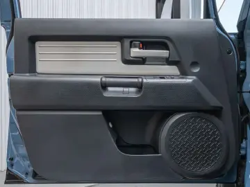 2019 Toyota FJ Cruiser с пробегом 144 800 км