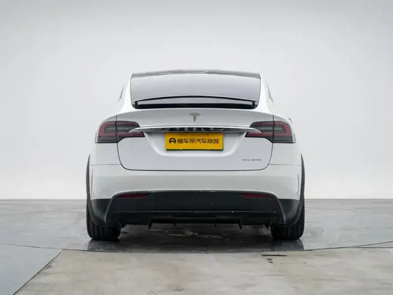 2020 Tesla Model X с пробегом 143 700 км