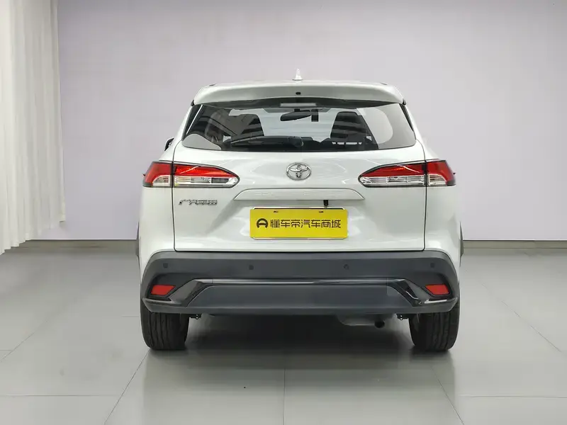 2023 Toyota Frontlander с пробегом 8 500 км