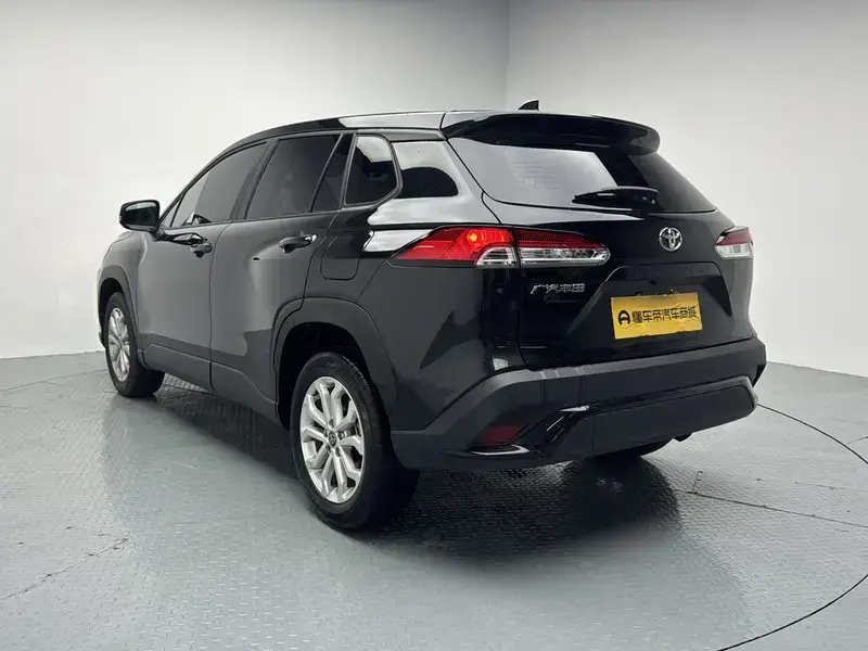 2024 Toyota Frontlander с пробегом 1 800 км