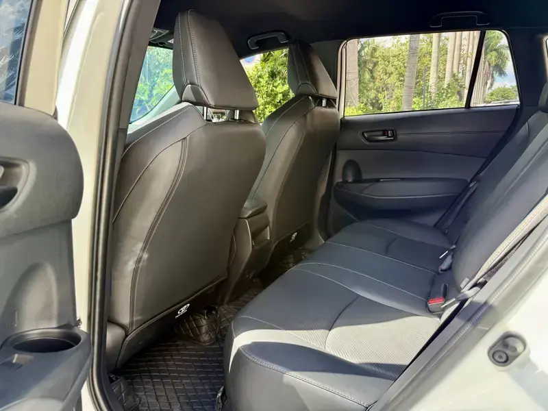 2026 Toyota Frontlander с пробегом 4 000 км