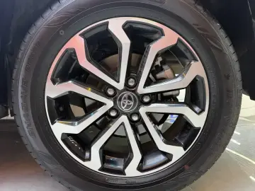 2024 Toyota Frontlander с пробегом 16 000 км