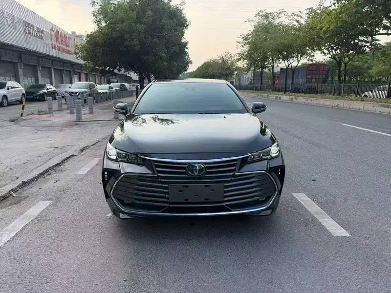 2019 Toyota Avalon с пробегом 125 000 км