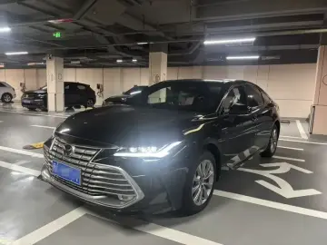 2026 Toyota Avalon с пробегом 5 600 км