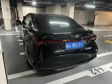 2026 Toyota Avalon с пробегом 5 600 км