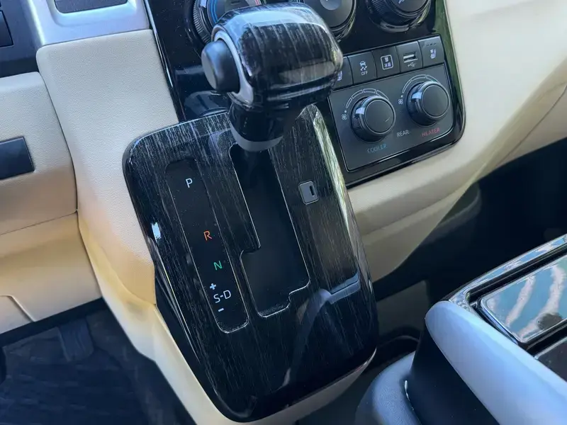 2024 Toyota HiAce с пробегом 26 000 км