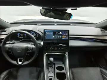 2024 Toyota Avalon с пробегом 45 000 км