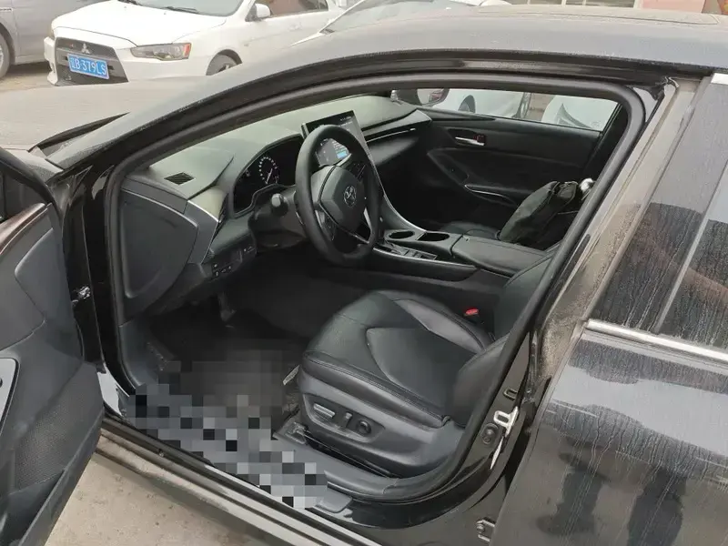2023 Toyota Avalon с пробегом 70 000 км