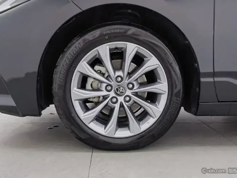 2024 Toyota Avalon с пробегом 12 700 км