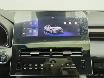 2024 Toyota Avalon с пробегом 12 700 км