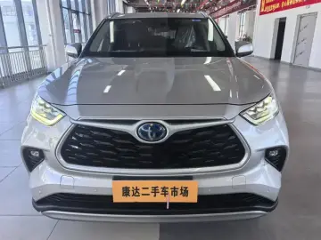 2022 Toyota Highlander с пробегом 35 800 км
