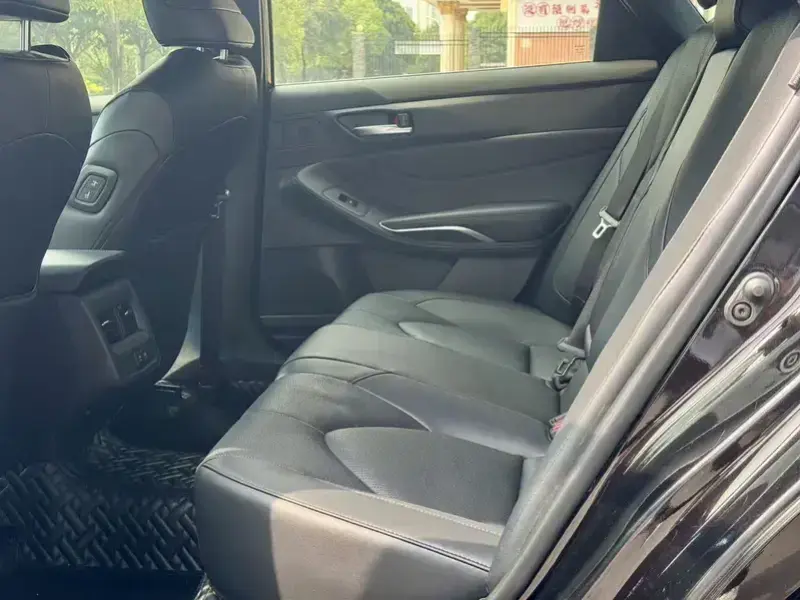 2019 Toyota Avalon с пробегом 71 000 км