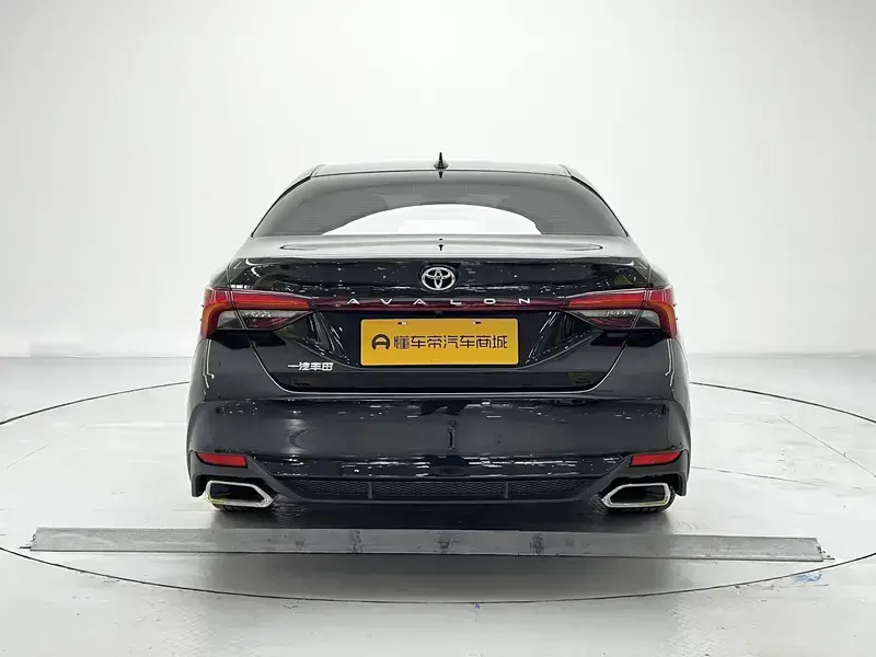 2022 Toyota Avalon с пробегом 48 100 км
