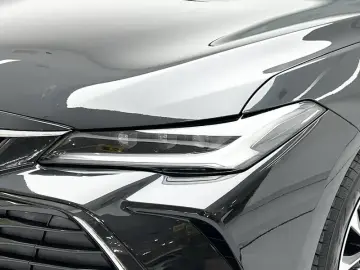2022 Toyota Avalon с пробегом 48 100 км